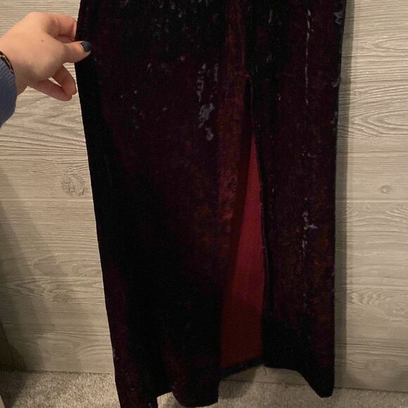 Sabora‎ crushed Velvet black/Red Dress size medium - Picture 8 of 9
